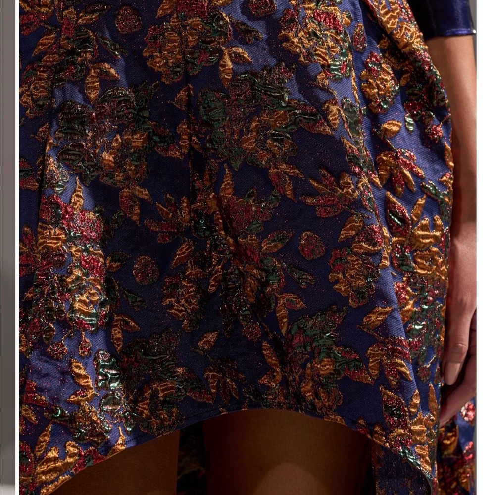 STAR OF THE NIGHT BROCADE MIDI SKIRT - M